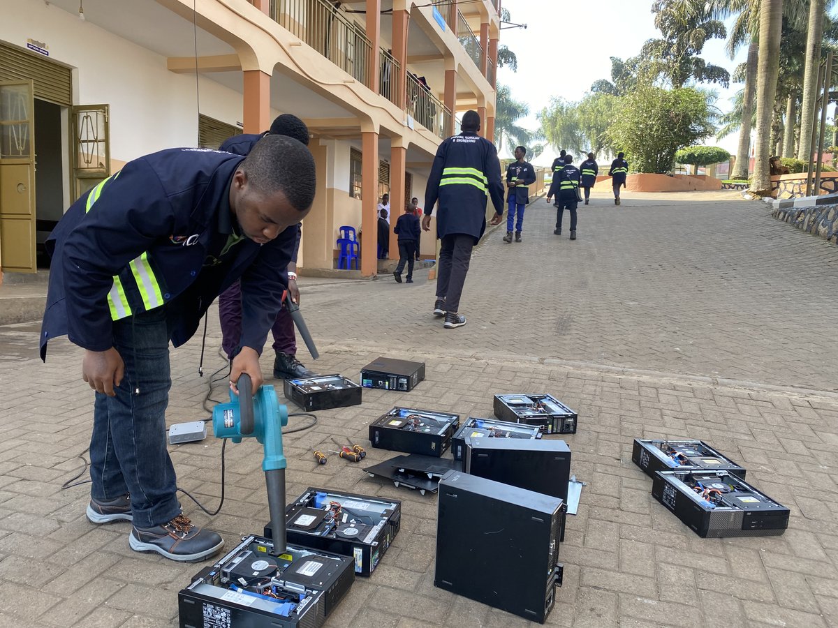 UCU Computing, Engineering, Data Science, Robotics tweet media