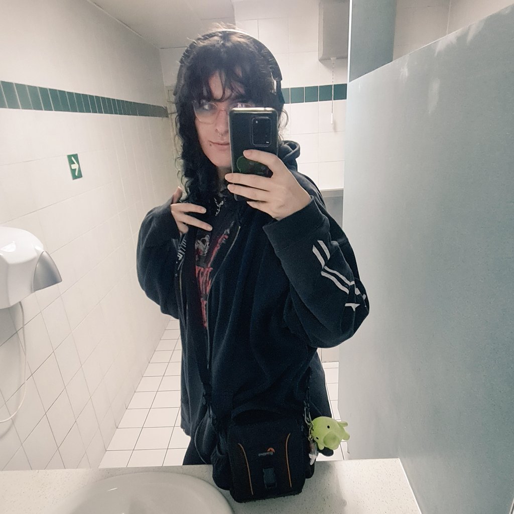 Skye May (@SkyeMayCry) / Posts / X