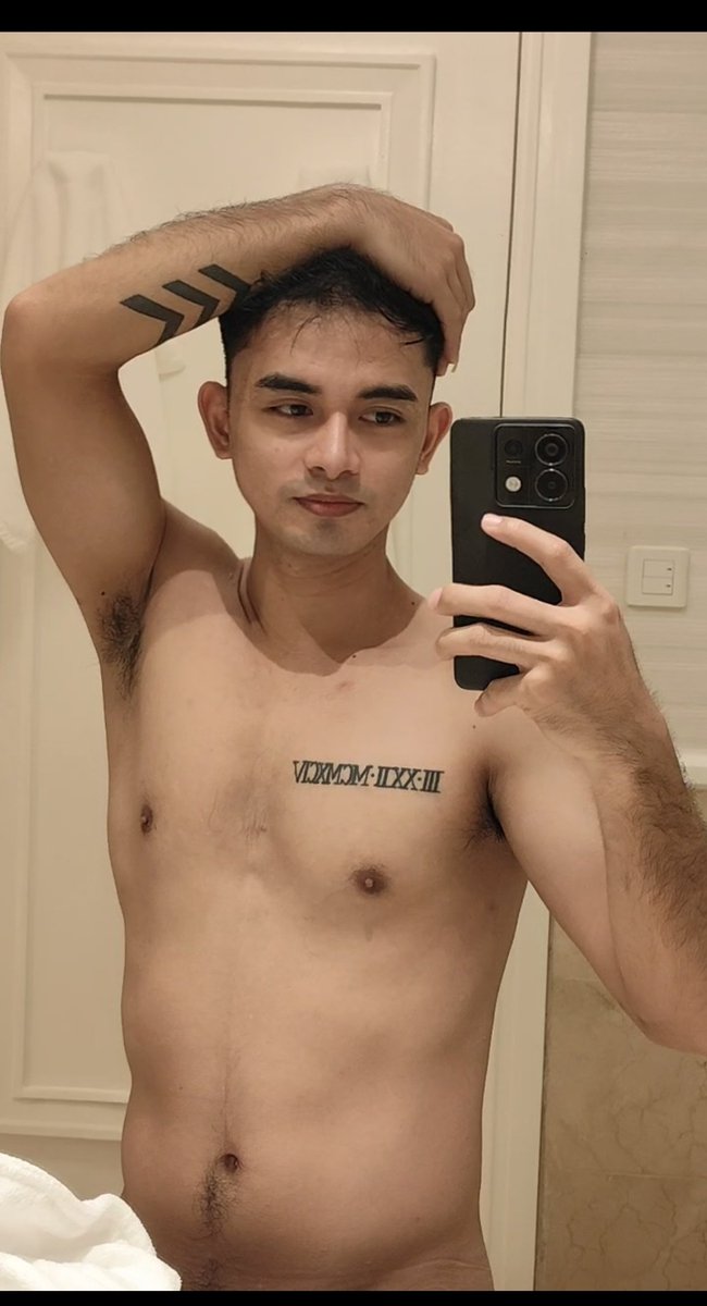 creep⚓ (this is my only account) tweet media