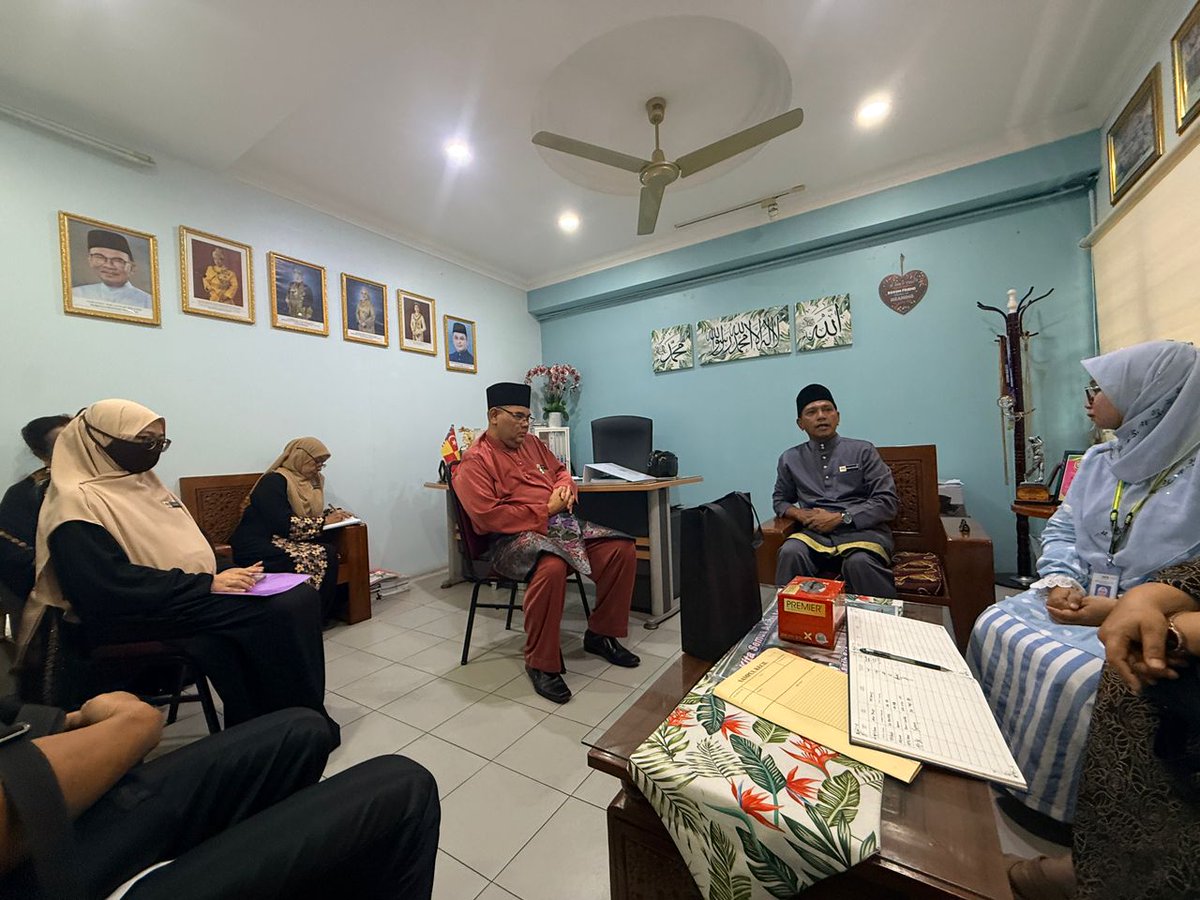 CSFB JKR tweet media