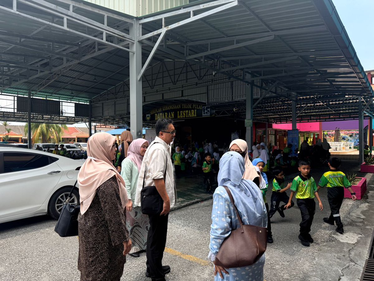 CSFB JKR tweet media