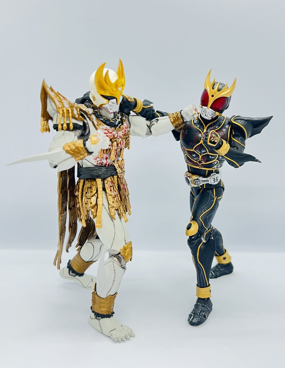 S.H.Figuarts（真骨彫製法） 仮面ライダークウガ 九郎ヶ岳の死闘セット