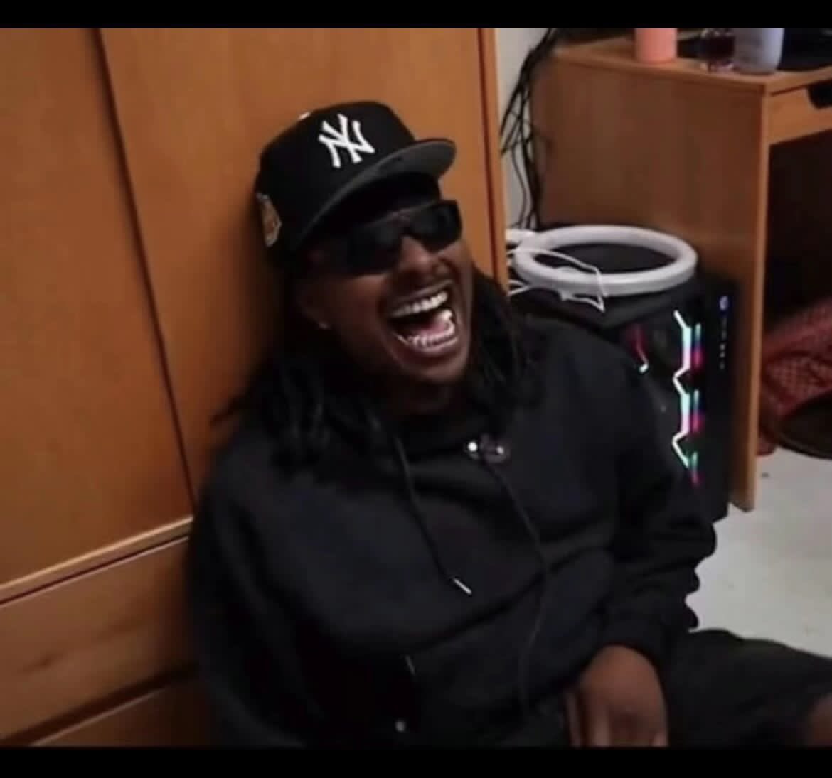 fifGawd's tweet photo. Just witnessed someone call Megan The Stallion "Marcus The Horse". https://t.co/h1KmrNPaUs