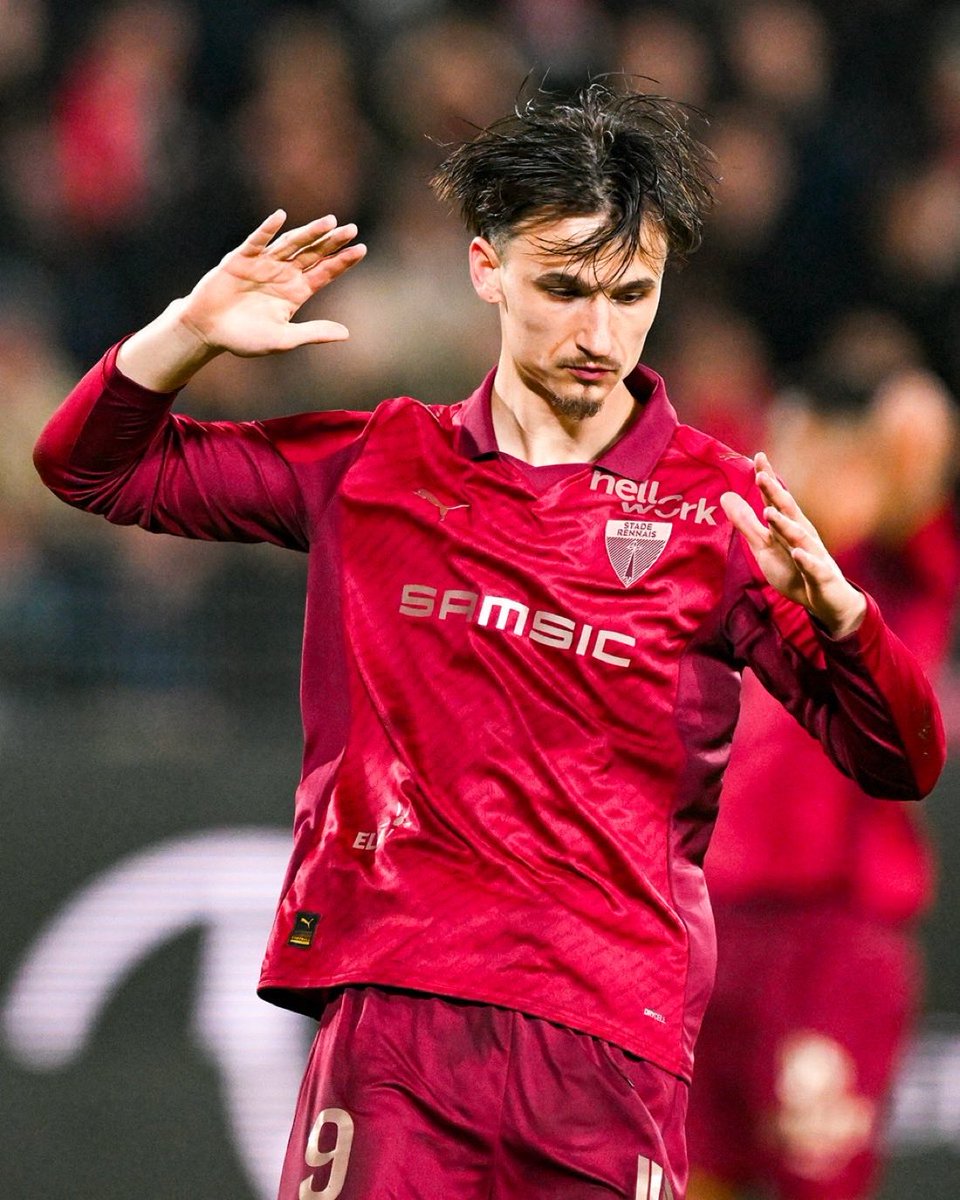 FC Chanas Réserve tweet media