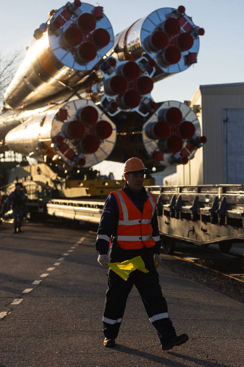 afec7032 🇷🇺 tweet media