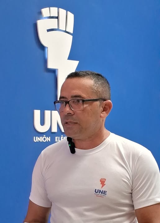 # 🔴 NOTA INFORMATIVA: Granma activa estrategia de microsistemas tras desconexión del Sistema Electroenergético Nacional.

Más información: facebook.com/share/p/1B7yvB…

<a href="/OSDE_UNE/">Unión Eléctrica de Cuba</a> 
<a href="/BarceloOrt92635/">Yudelkis Ortiz Barceló</a> 
<a href="/YanetsyTerry/">Yanetsy Terry Gutiérrez</a> 
<a href="/YanetsyCubana/">Yanetsy Rodríguez Sampson🇨🇺</a>