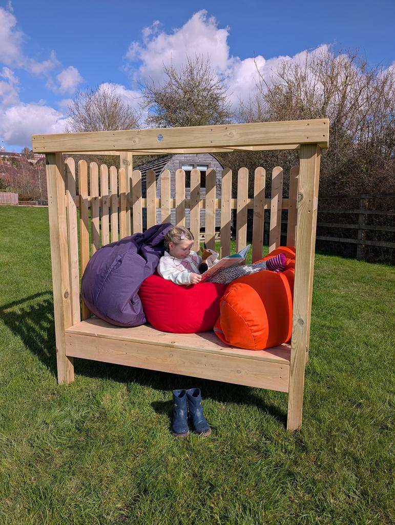 PlayspacesPlay's tweet photo. Our Reading Den is the perfect quiet corner where children can slow down and dive into a good book.
Not every play space needs to be about climbing and running - sometimes magic happens in the quiet corners 🌿
#kent #schoolplayground #outdoorclassroom https://t.co/3XJDtkJMPF