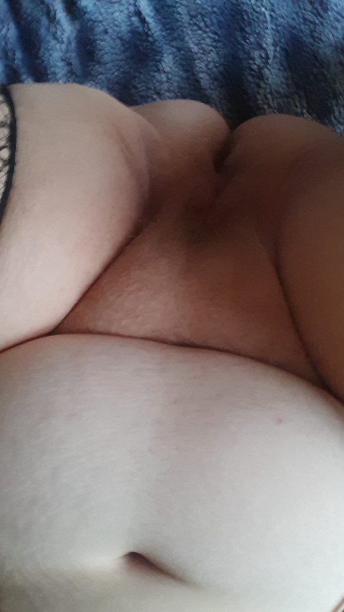 bigbigtrudi's tweet photo. Eat my fanny please https://t.co/T9XHLrSe7S