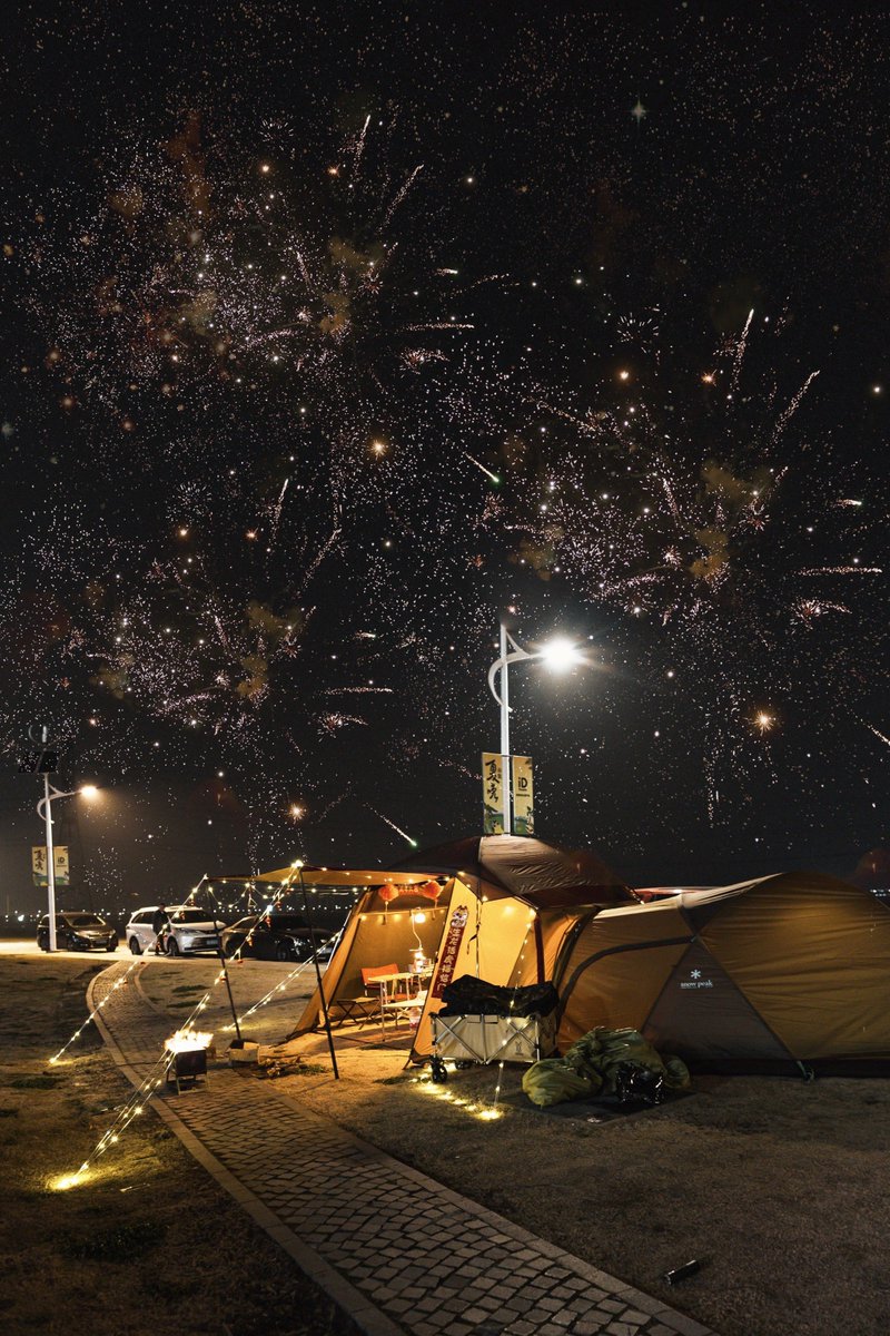 Helene Crabb tweet media