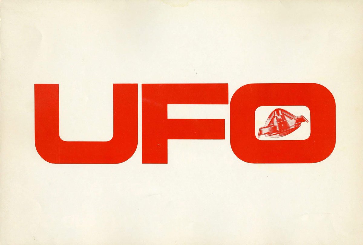 TimeLordDrew61's tweet photo. I love this show, Gerry & Sylvia Anderson’s UFO. A British TV show about a secret organization protecting earth from UFO’s . #UFO #GerryandSylviaAnderson #EdBishop https://t.co/0dVP7Yy4n0