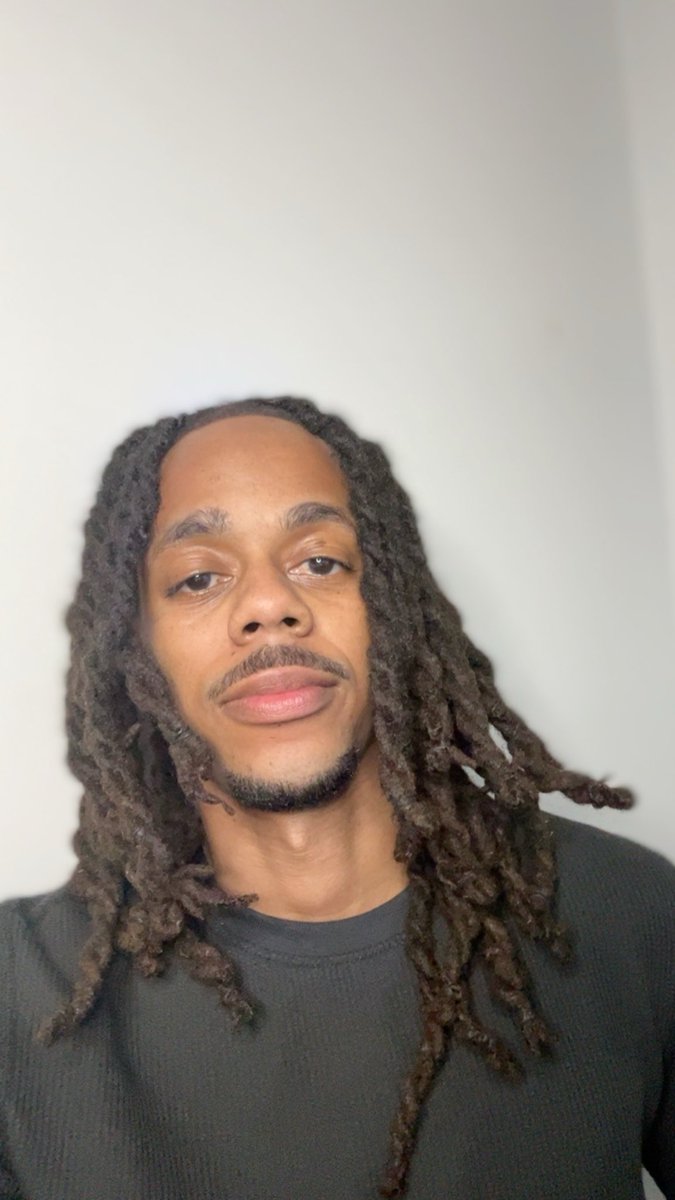 EverythingVRT tweet media