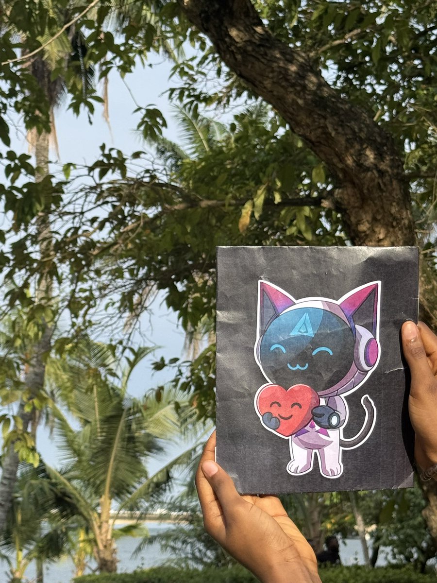 Lolyy_001's tweet image. I decided to take Mochi out for some fresh air 🌸
Surrounded by flowers and calm waters, getting ready for what’s next

Mochi is in Lagos for #TestnetBradbury 💜💜💜
@GenLayer #contest