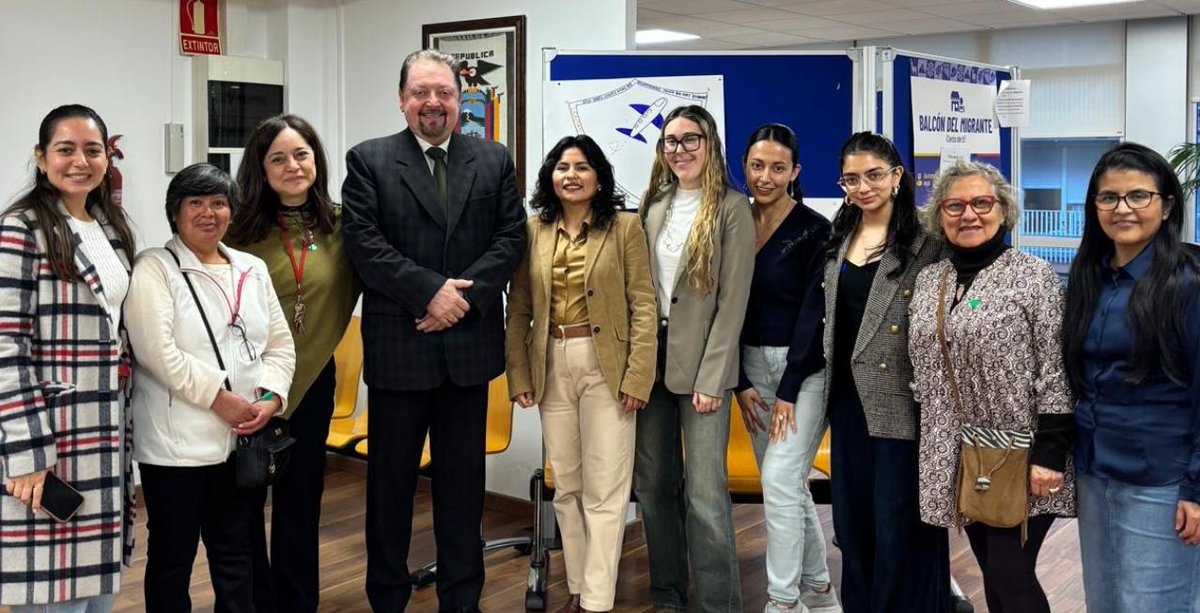 CECUbarcelona's tweet image. El viernes 13 de marzo realizamos el taller “Superar procesos migratorios para mujeres migrantes”, junto a CEPFAMI.
Un espacio dirigido a mujeres ecuatorianas para fortalecer sus experiencias migratorias.
Gracias por su participación y compromiso 💛🇪🇨
#MesDeLaMujer #MujerMigrante