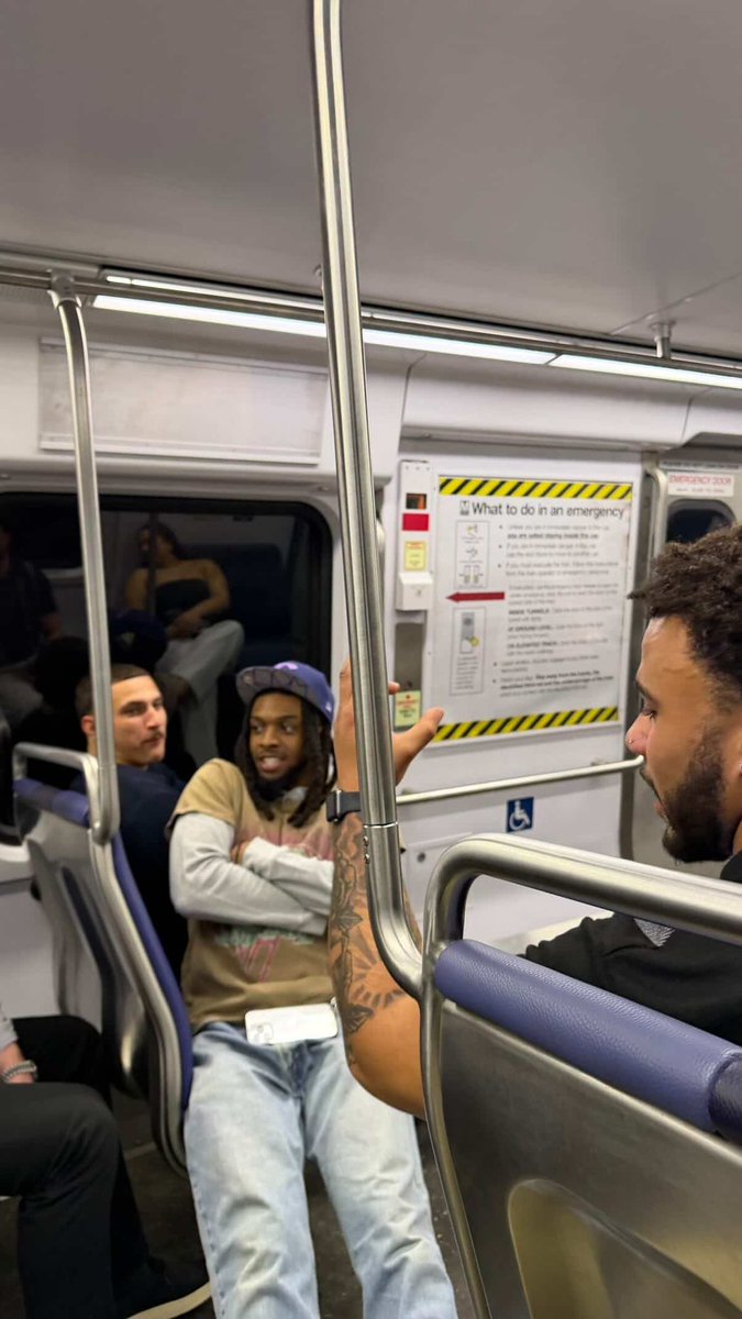 VROOMSURF tweet media