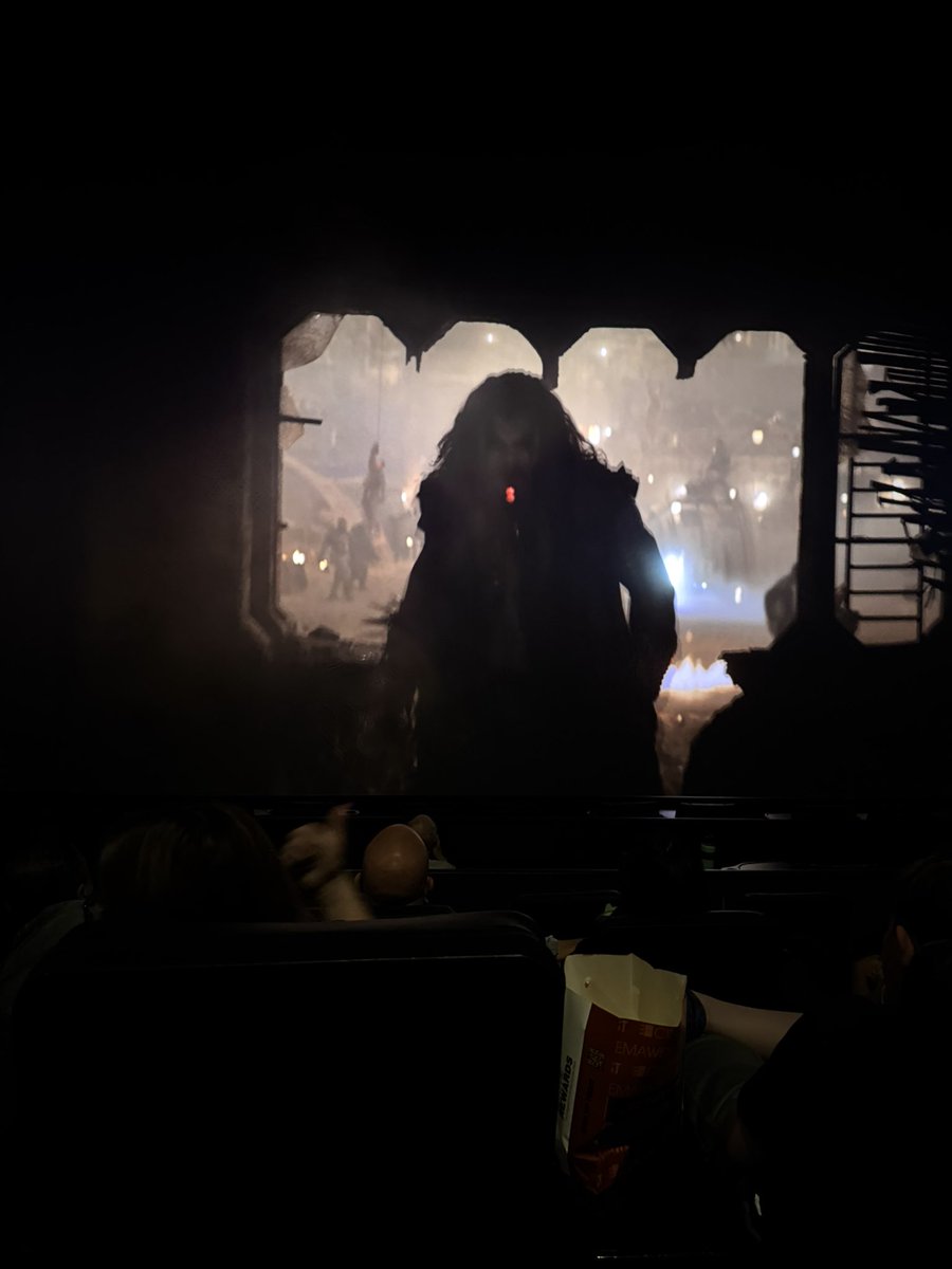 Axel in Dune Mode🦇 tweet media