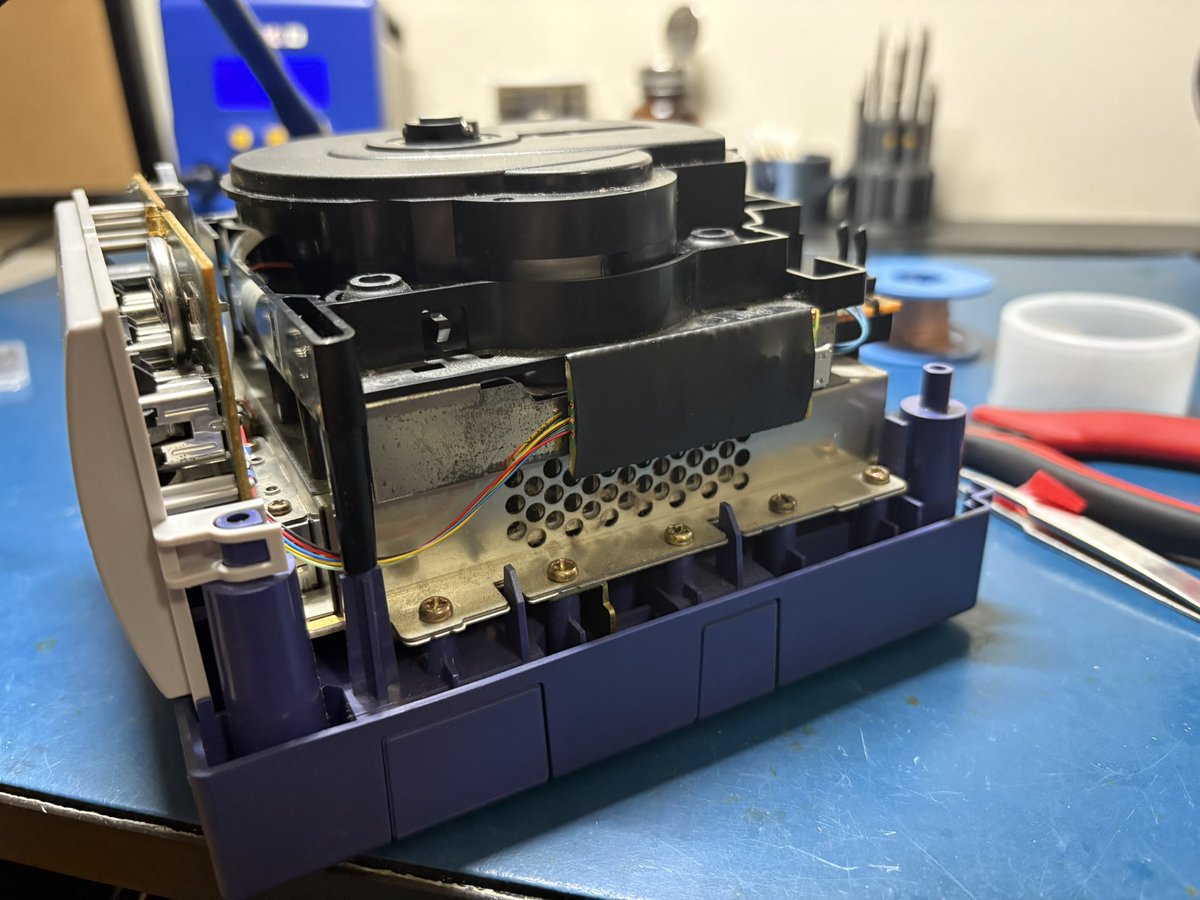 iFixRetro tweet media