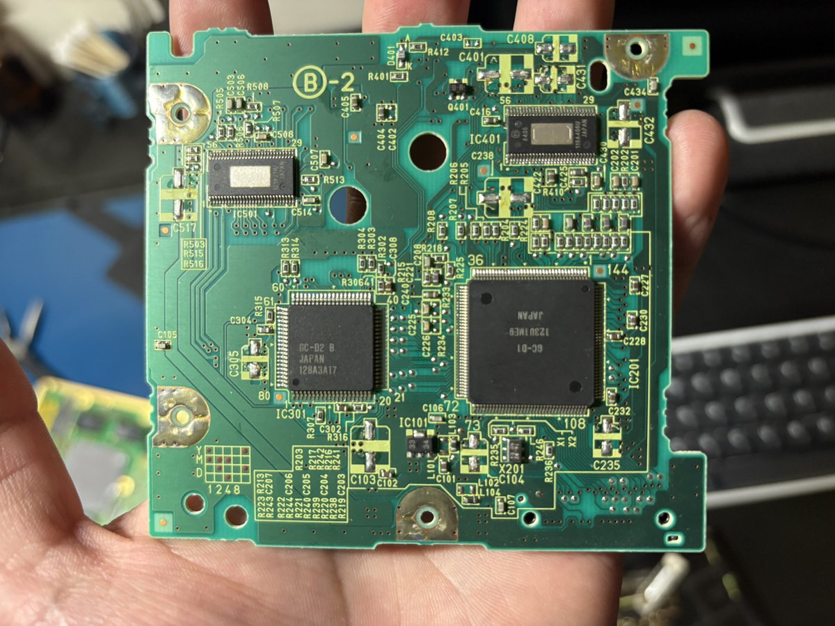 iFixRetro tweet media