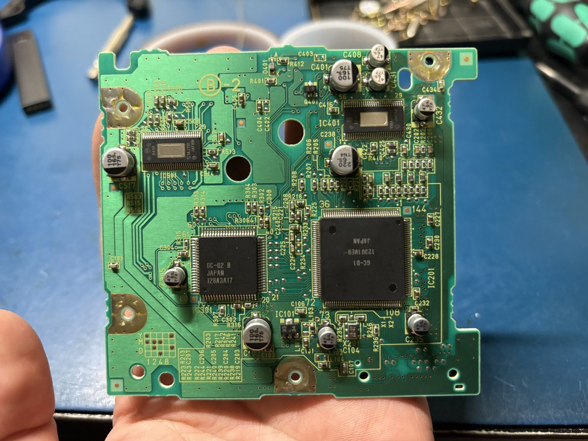 iFixRetro tweet media