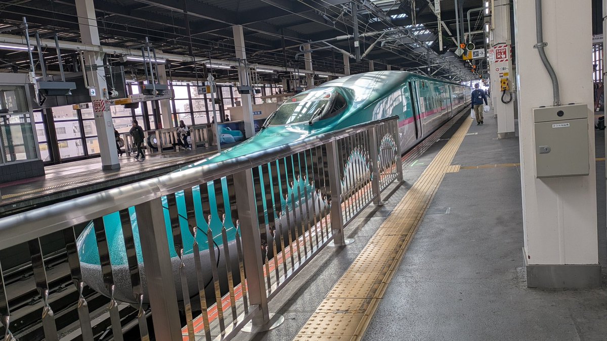 いしろ tweet media