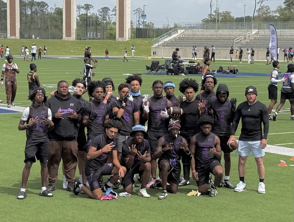 Adrian KING Taylor tweet media