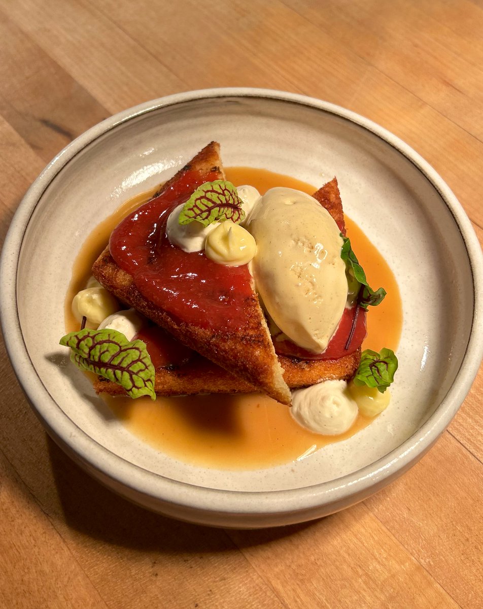 stuffie🕯️🥀🍰 tweet media