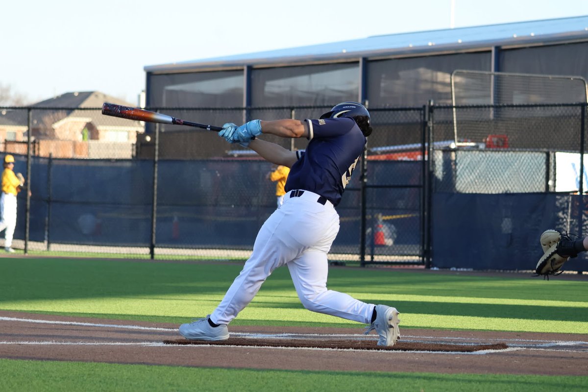 Oliver Simpson tweet media