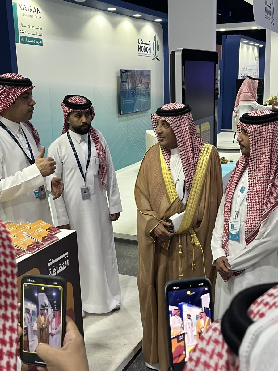 𝓐𝓶𝓪𝓷𝓲 𝓐𝓵𝓲 tweet media