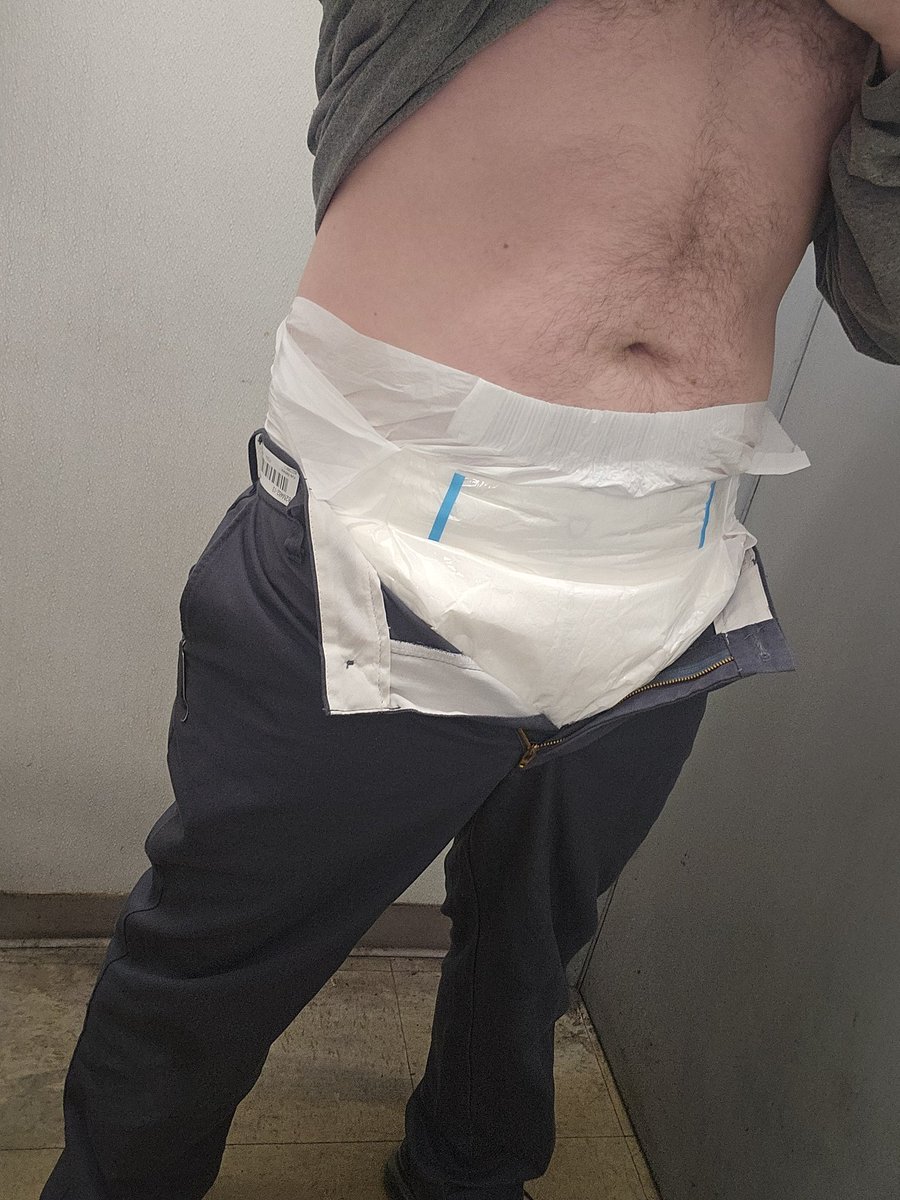 Big Bro Pyro tweet media