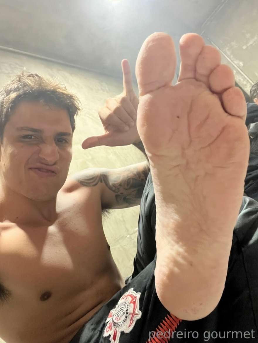 GOON PRIOR tweet media