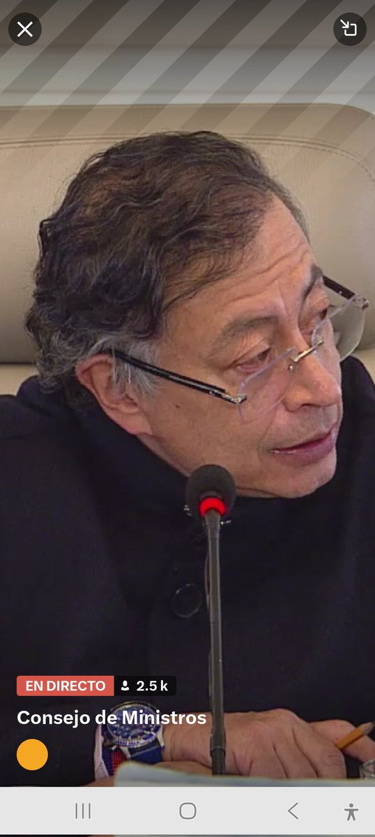 ¡ATENCIÓN COLOMBIA!
¡URGENTE!
¿Ecuador Bombardea territorio Colombiano?
Hace minutos, en el Consejo de Ministros, el Presidente Gustavo Petro expresó su preocupación por una bomba en la frontera con Ecuador; al parecer, no corresponde a grupos criminales;
Le pidió al Ministro de