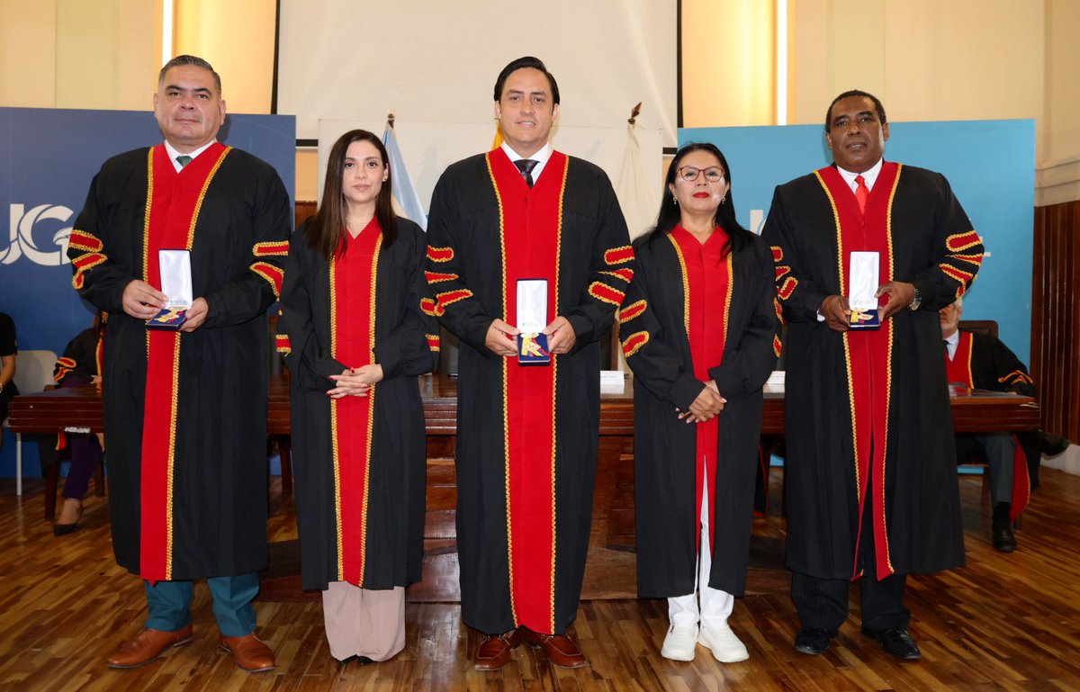 Leonel Fuentes Sáenz de Viteri tweet media