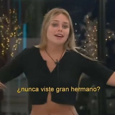valeesb____'s tweet photo. Todos afuera criticando a Cinzia porque fue a hacer la espontánea #GranHermano https://t.co/5TldlTlCJc