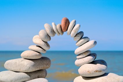 TheTwinPowers's tweet image. By continually living through our #thoughts, emotions and #actions we get lost in them. Being #mindful helps us reconnect with ourselves.

.
#spirituality 
#awareness #mindfulness 
#payattention #selfawareness 
#growth #TheTwinPowers