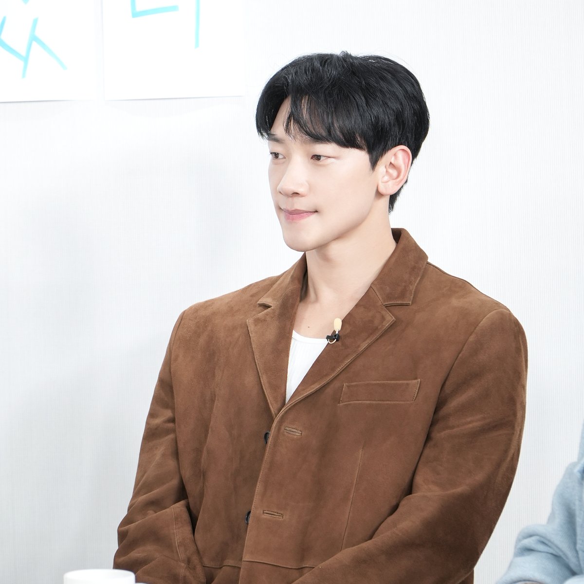 TEO_universe tweet media