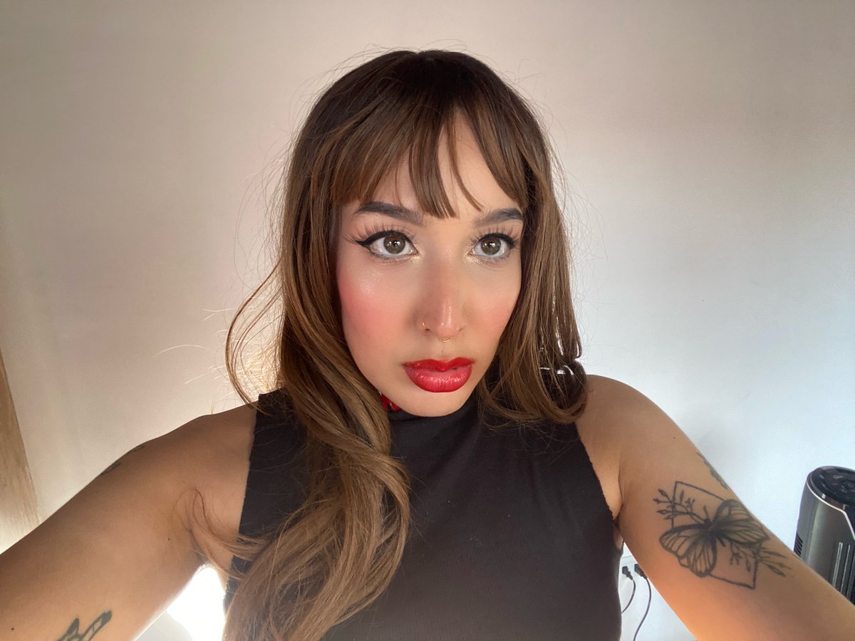 sweet bloom🖤 tweet media