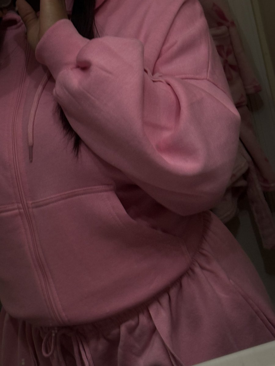 niyahhhh🤍 . tweet media