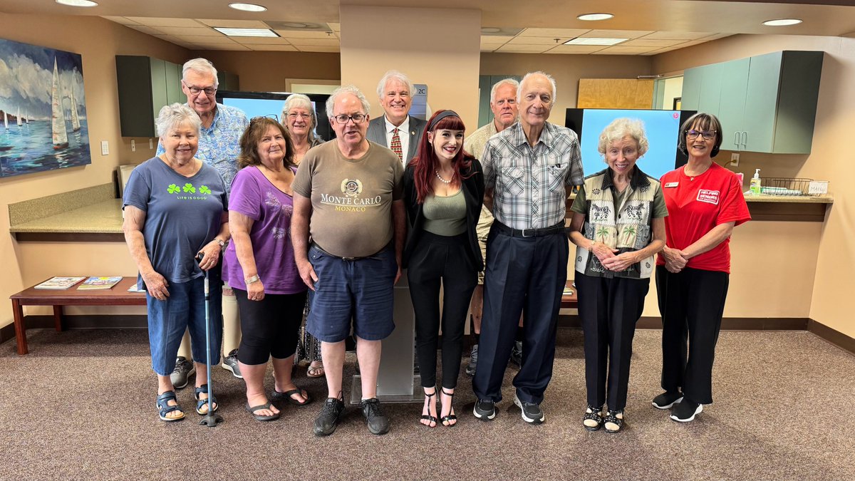 Helping Seniors tweet media