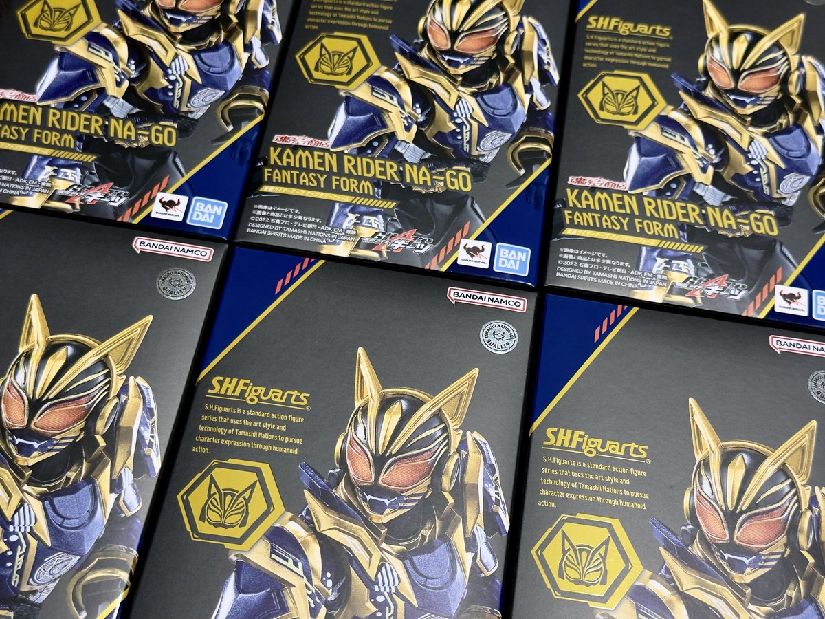 0D5G1P9's tweet photo. ナーゴ ファンタジーフォーム、バングル取り外し可なの嬉しいね https://t.co/lbXvkMNn5S