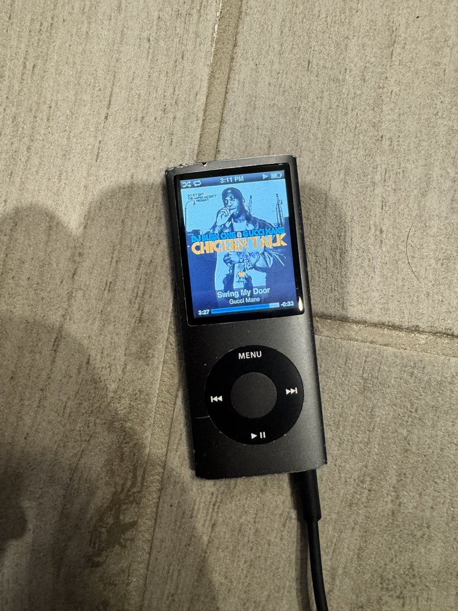 Ha Ha Chris Colossus tweet media