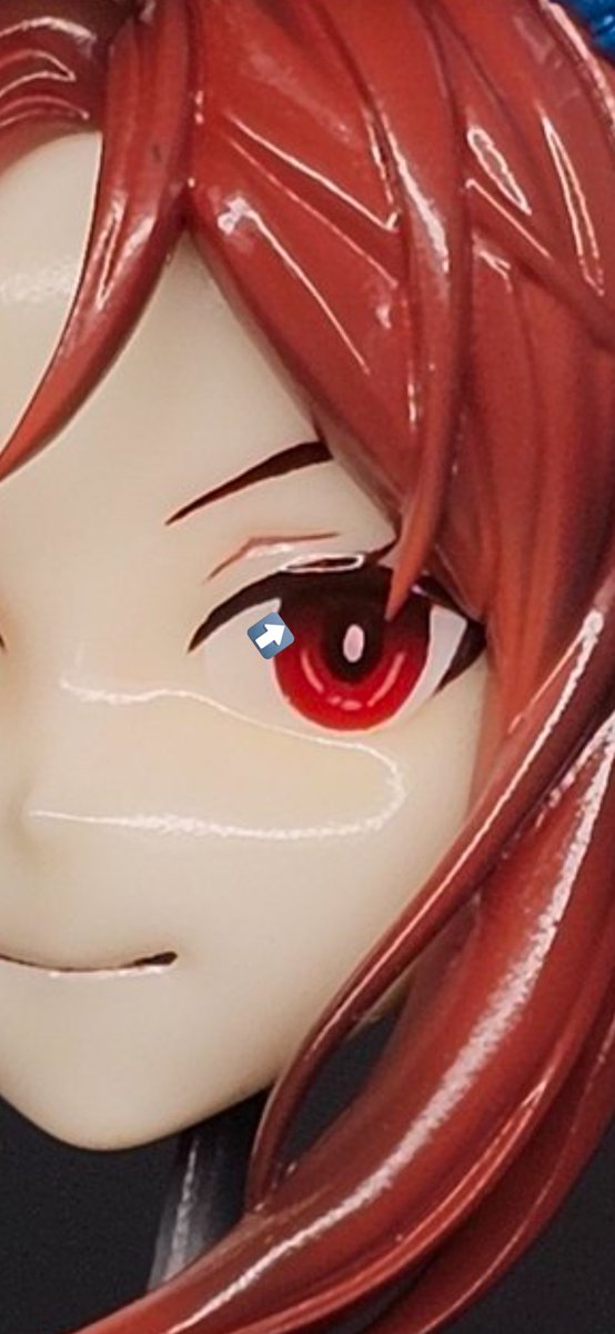 アイペめっちゃ綺麗〜！
アイペの矢印部分みたいに黒と赤の境い目が薄く見えてるようにするのどうやってんのか今だに分からん🤔