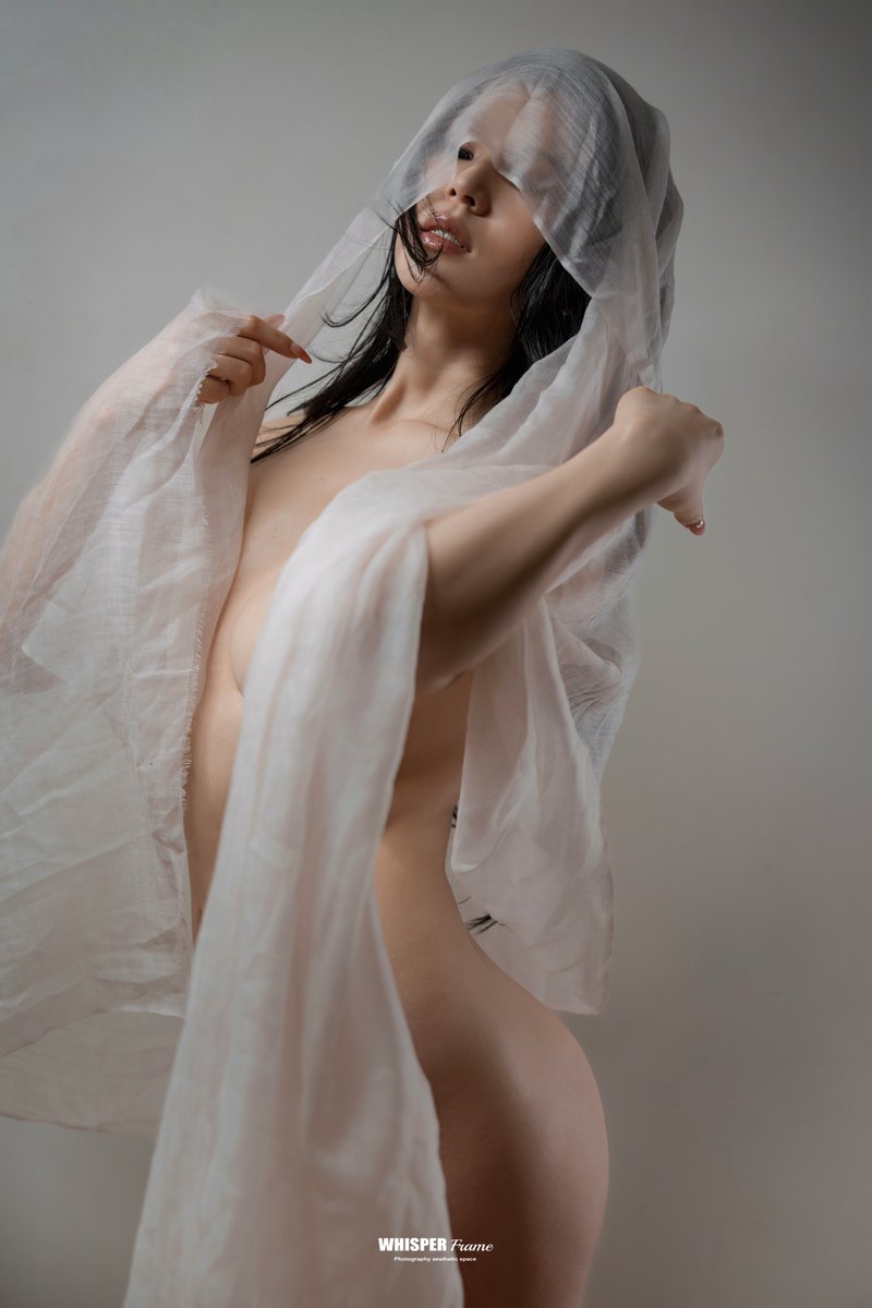 WhisperFrame 夜音 tweet media