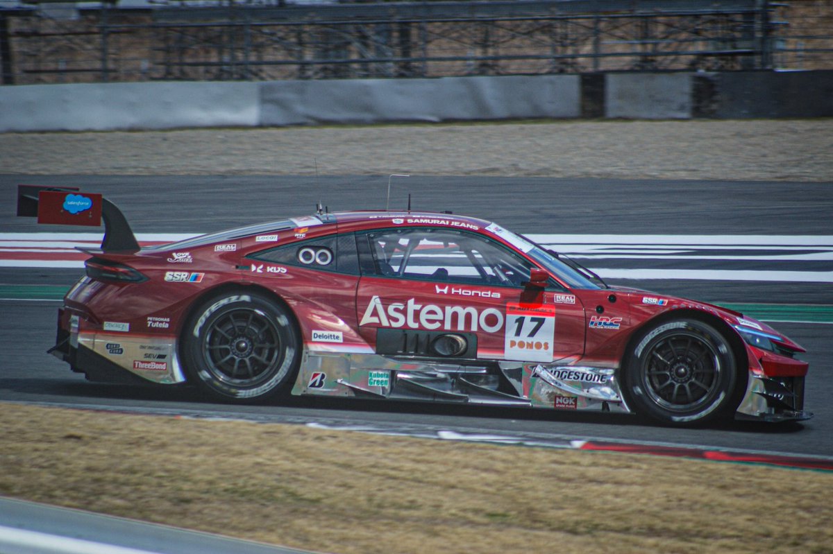 mashiro_REAL17's tweet image. #17号車の日
#17 Astemo REAL RACING
塚越広大/野村勇斗

今日は17号車の日！親しみのあるカラーリングが帰ってきた！今年は20周年！！
#AstemoREALRACING #RR20 
#SUPERGT photo by mashiro📸
