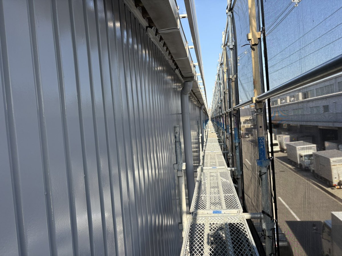 JiruChibi's tweet photo. これをこの距離は首もげそう。笑 https://t.co/bsxa6luTz8