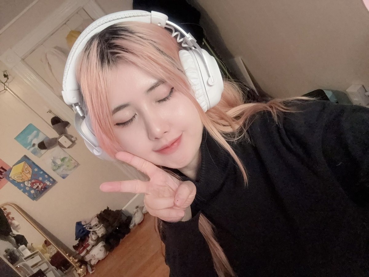 Ya empecé stream uwu
Twitch.tv/Aalexlee22
