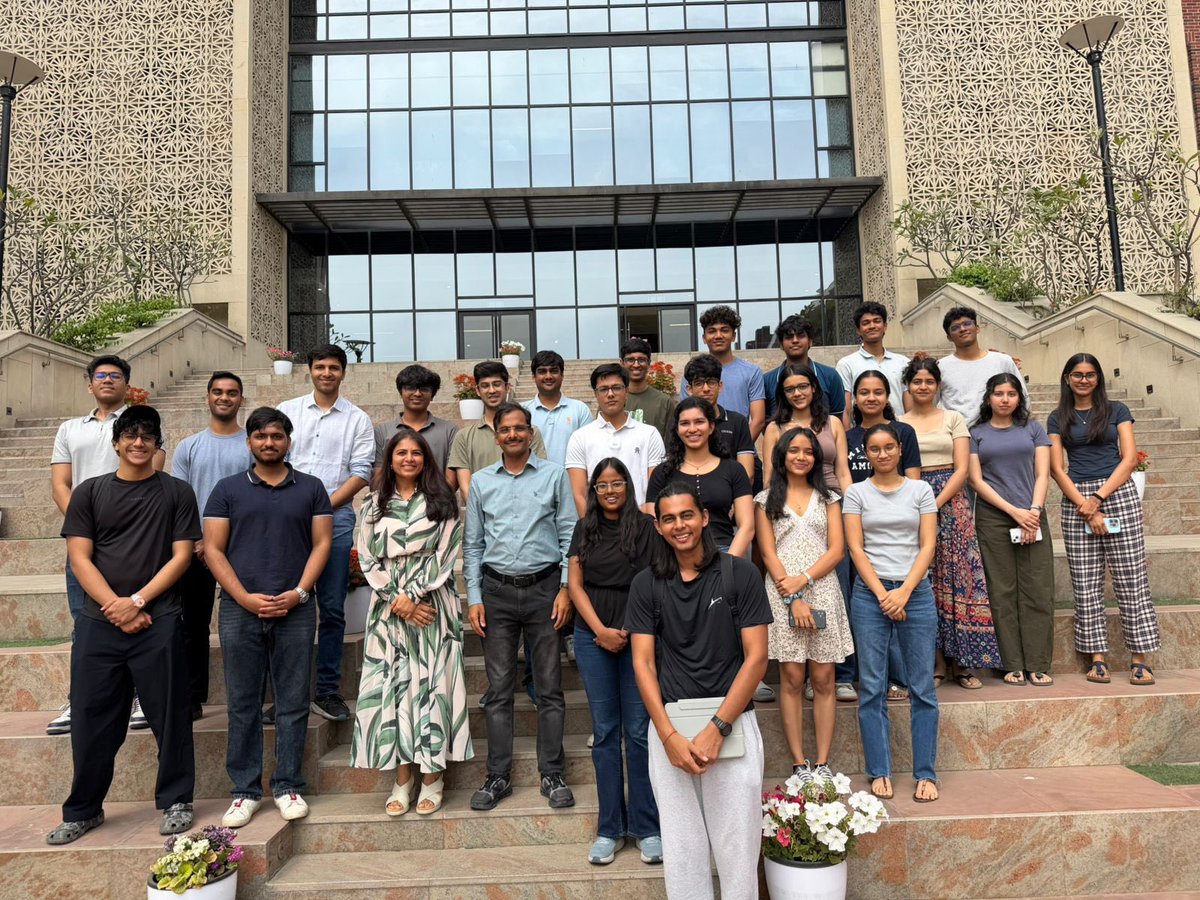 Vikas Khemani tweet media