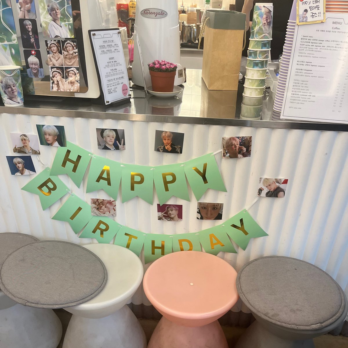 𝗆𝗂𝗄𝖺 tweet media