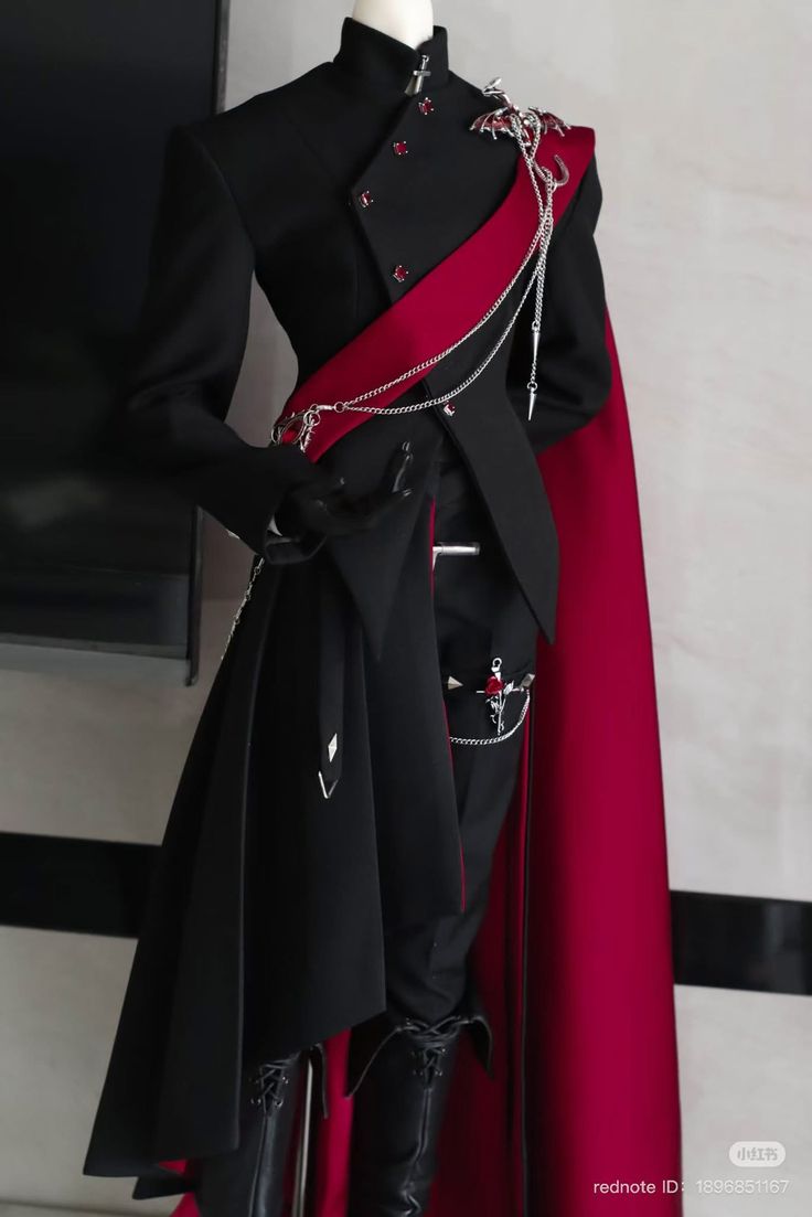 doranyang's tweet photo. saw this outfit again and oh god i still wish to see faker in it... the chokehold it will have on me for years if that happens https://t.co/MB9izgpiLv