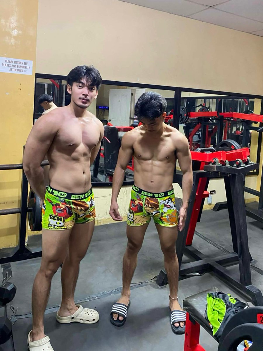 daddydakss's tweet photo. gym muna kami bago ko sya kanain 👅

looking for bakla na makaka 3some namin comment kalang .

TELEGRAM: https://t.co/Sv3euRLe2b https://t.co/e6ELNekMUz