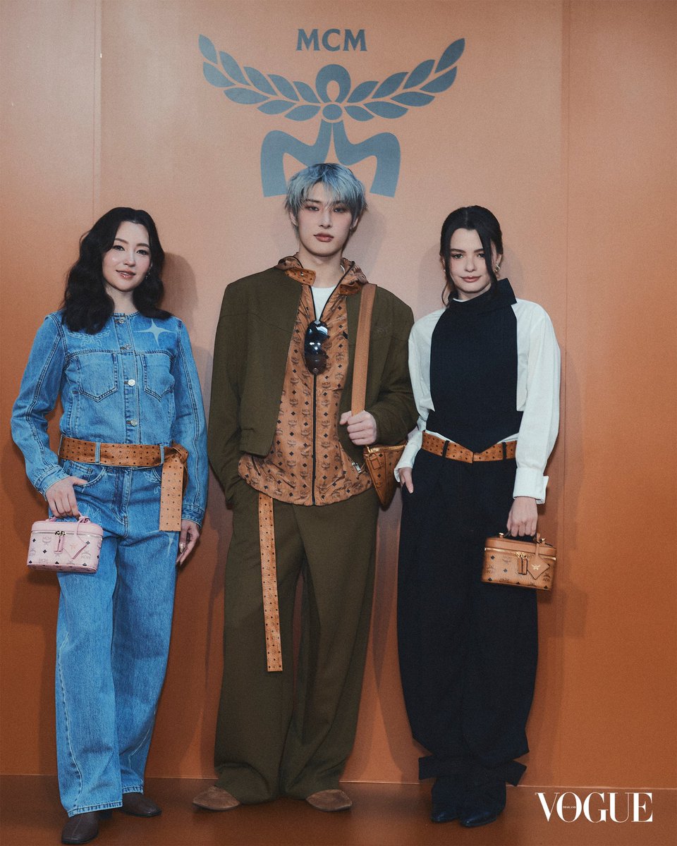 Vogue Thailand tweet media