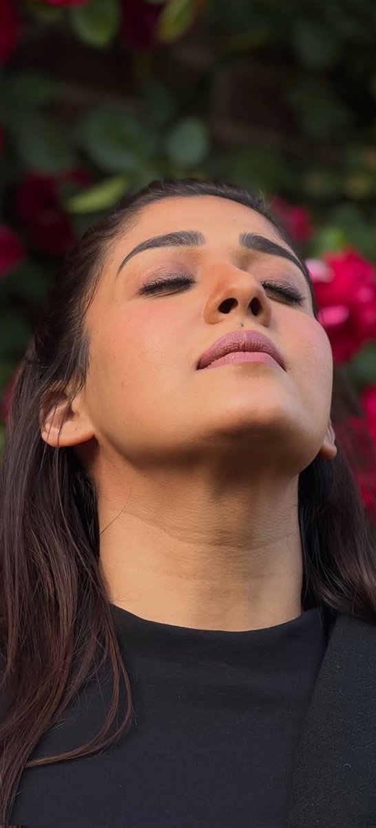 Nayan Fort 😍🕊 tweet media